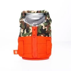 PUFFIN DRINKWEAR COUVRE BOISSON THE PUFFY VEST, PUFFIN RED/CAMO